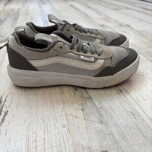 VANS Youth Size 2 Range Sneakers Grey Elastic Laces